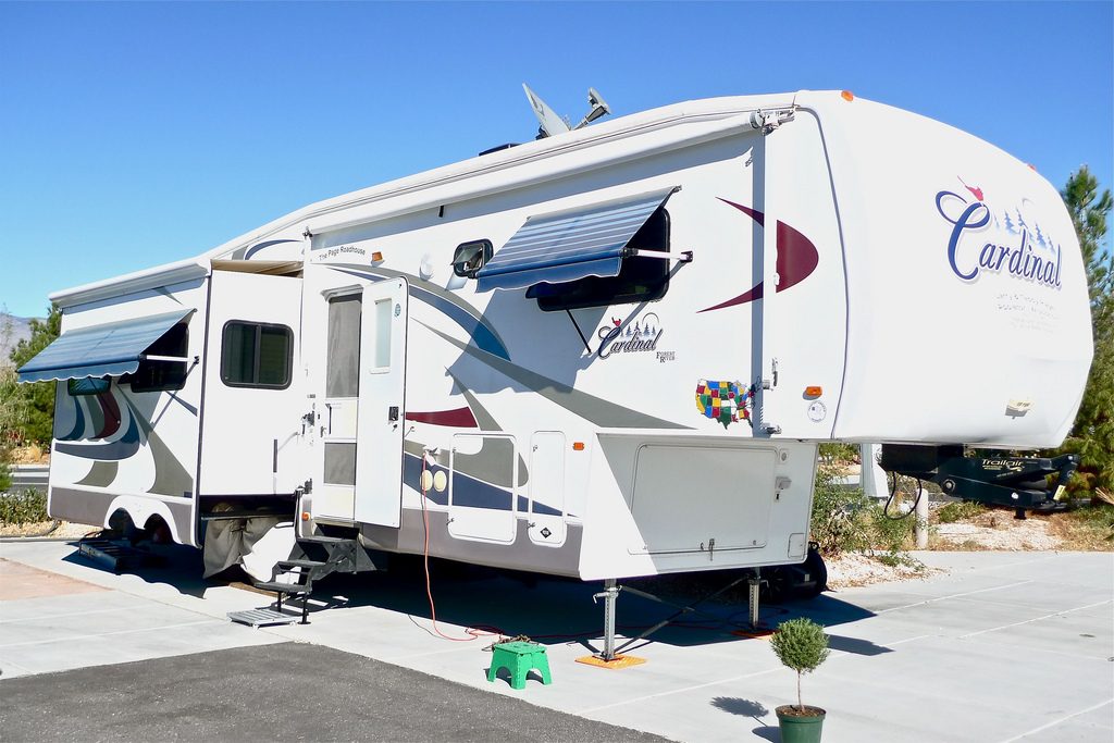 RV waxing