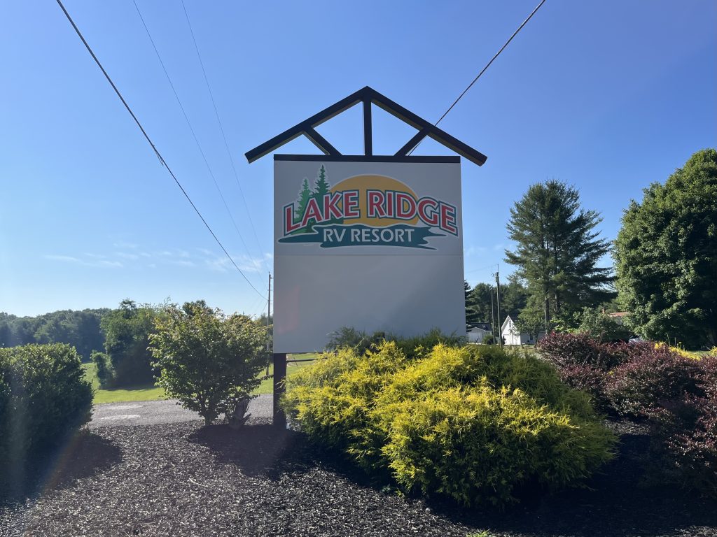 Lake Ridge RV Resort sign, Hillsville, Virginia